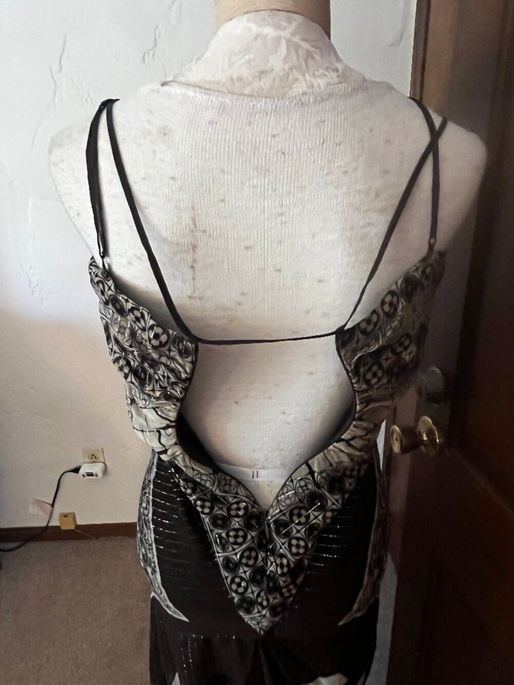 BCBG Max Azria Silk Style Paisley Y2K Long Dress Size 4 - Picture 9 of 14